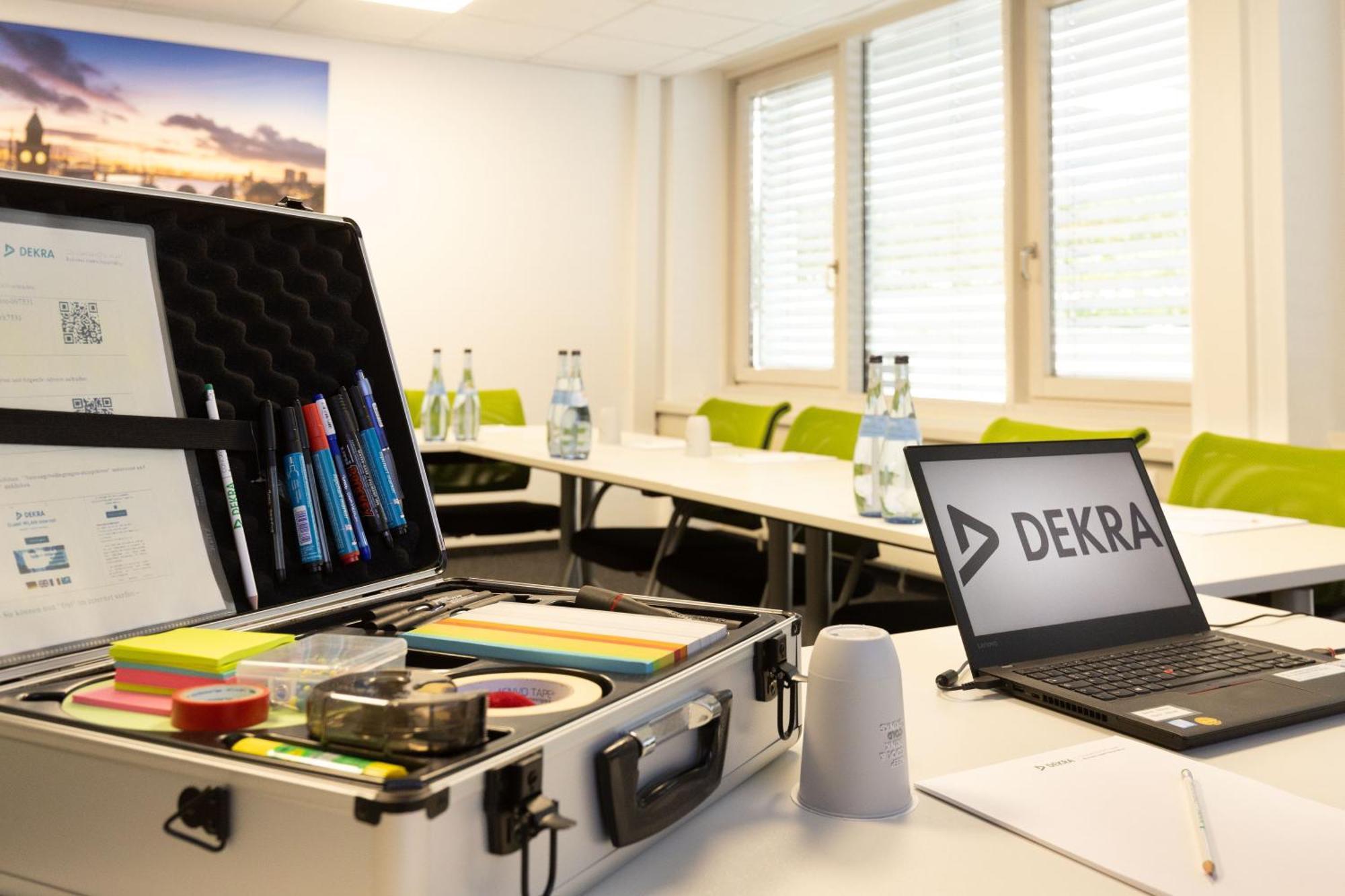 Dekra Congresshotel Wart Altensteig Esterno foto